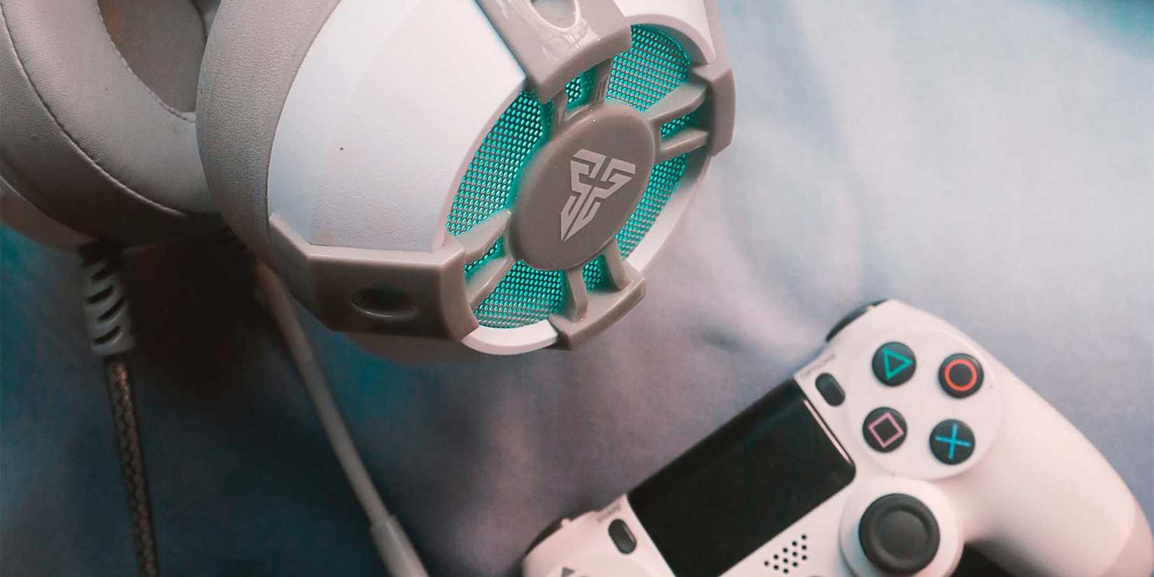 Wired Headset Close Up Wire