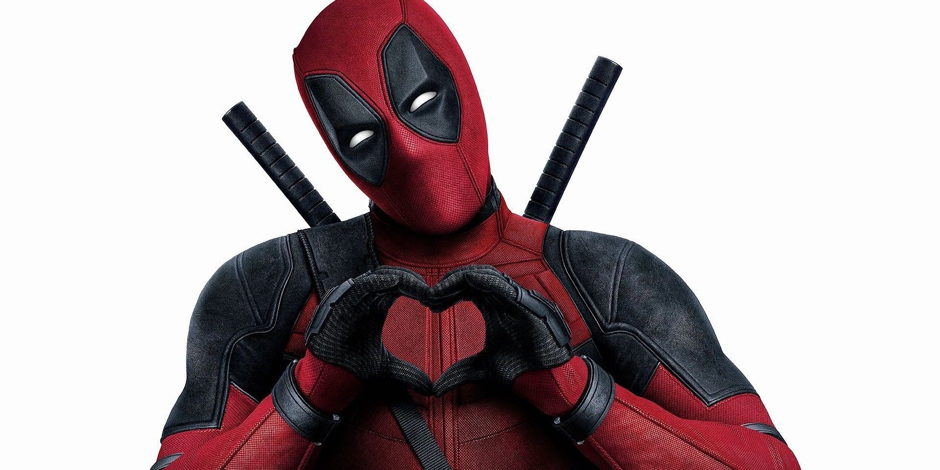 deadpool heart hands Cropped