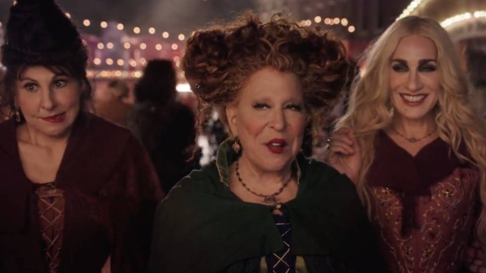 Mary (Kathy Najimy), Winnie (Bette Midler), Sarah (Sarah Jessica Parker) in the Hocus Pocus 2 trailer