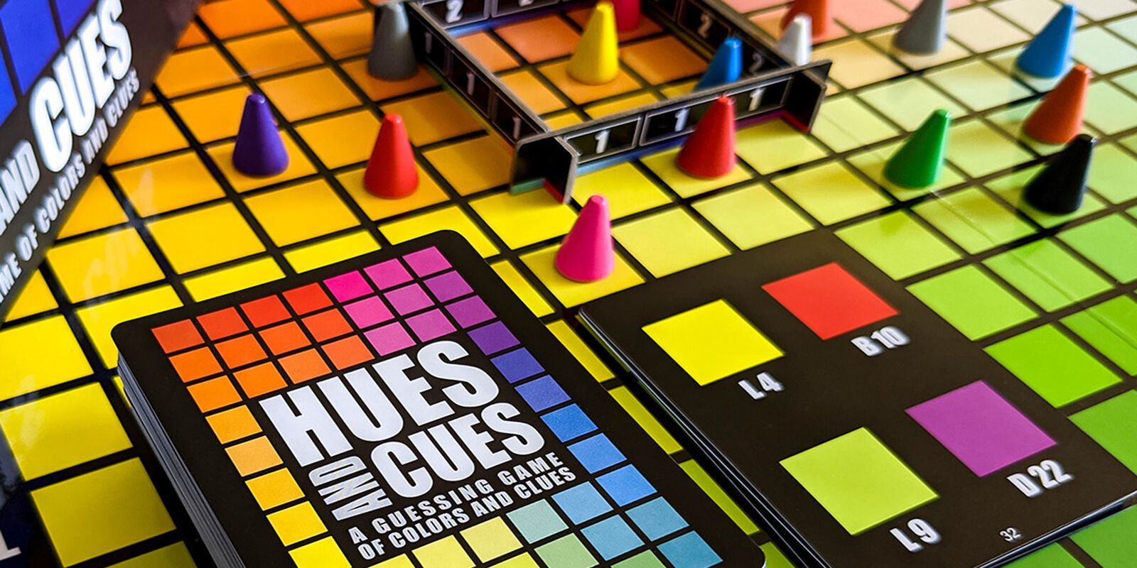 hues-and-cues-board-game
