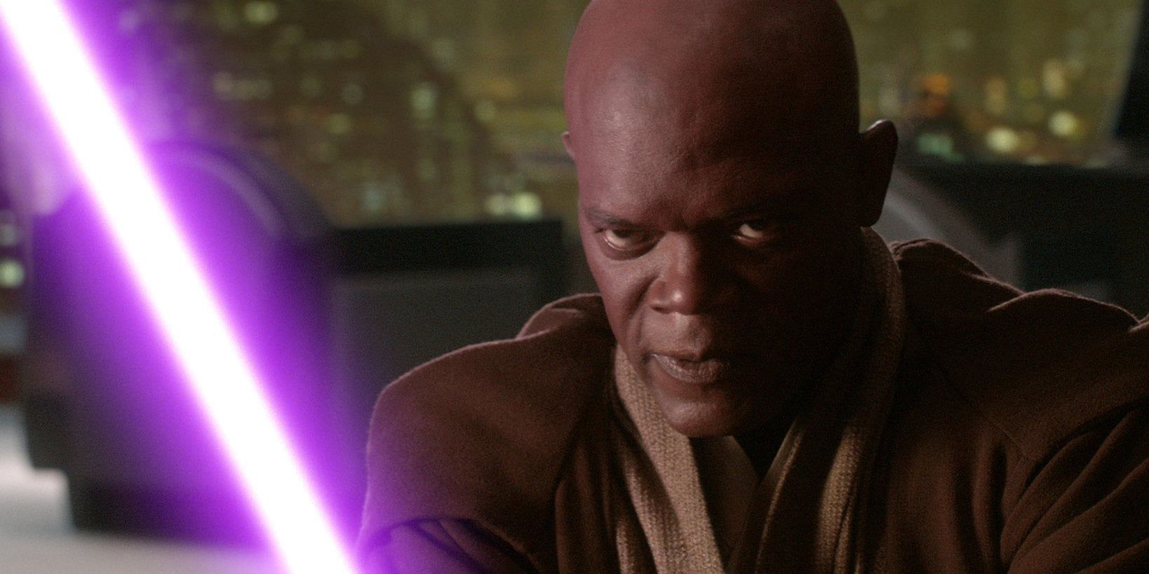 mace windu with his purple lightsaber