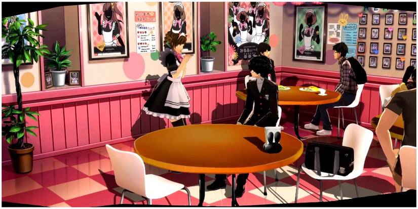 Joker in maid cafe.