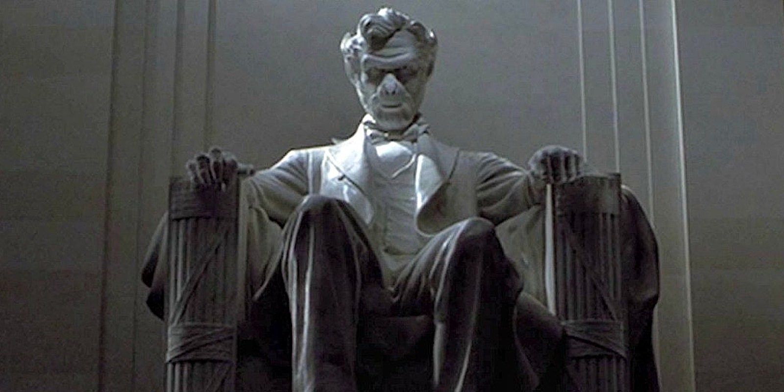 planet-of-the-apes-2001-lincoln Cropped