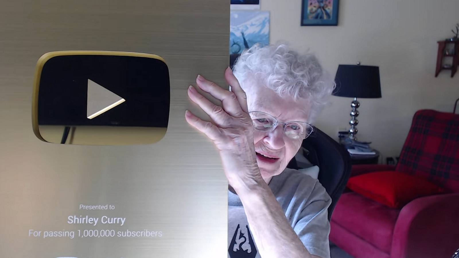 skyrim grandma gold play button