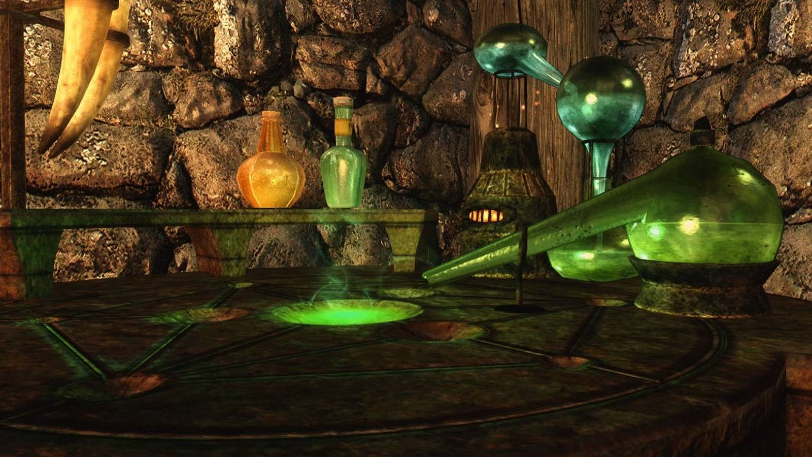 skyrim-grandma-table-fan