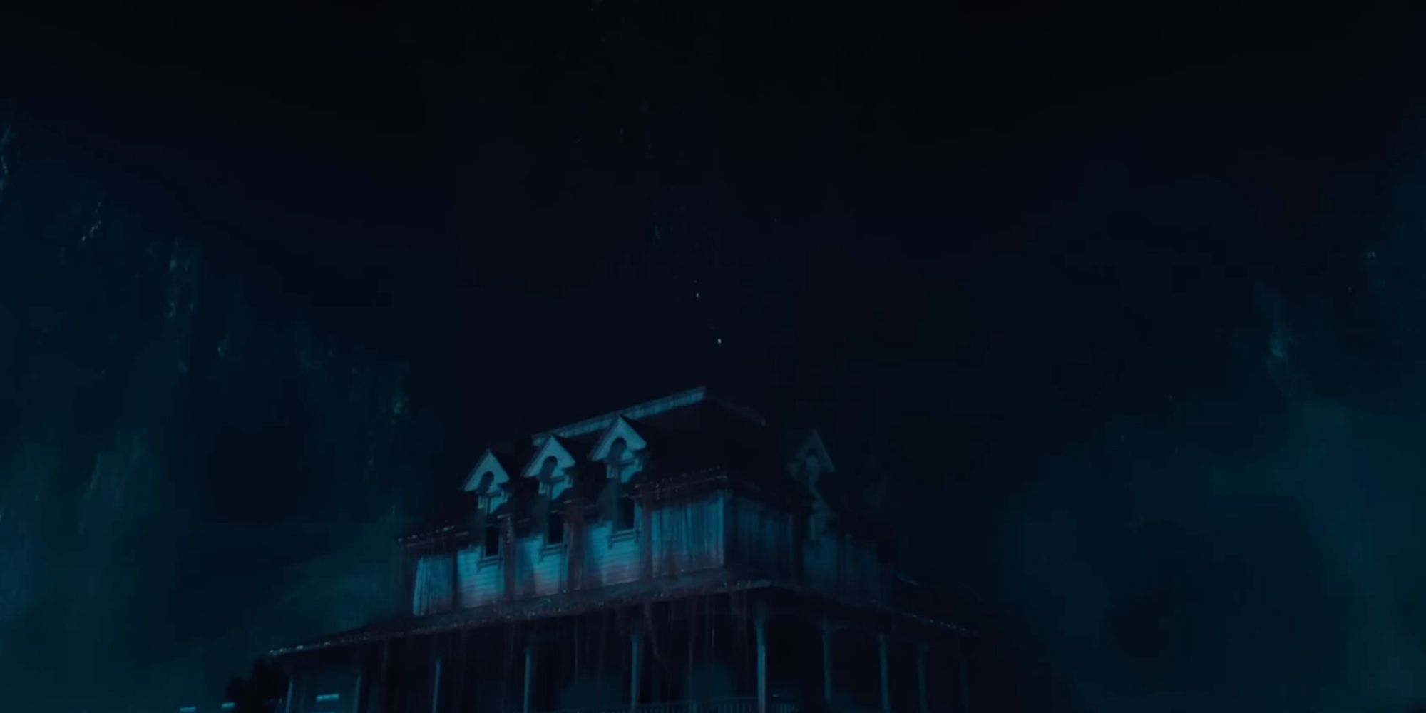 The alien raining blood on the Haywood Ranch house in Nope