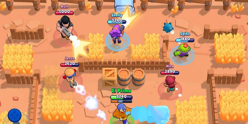 players battling in Brawl Stars