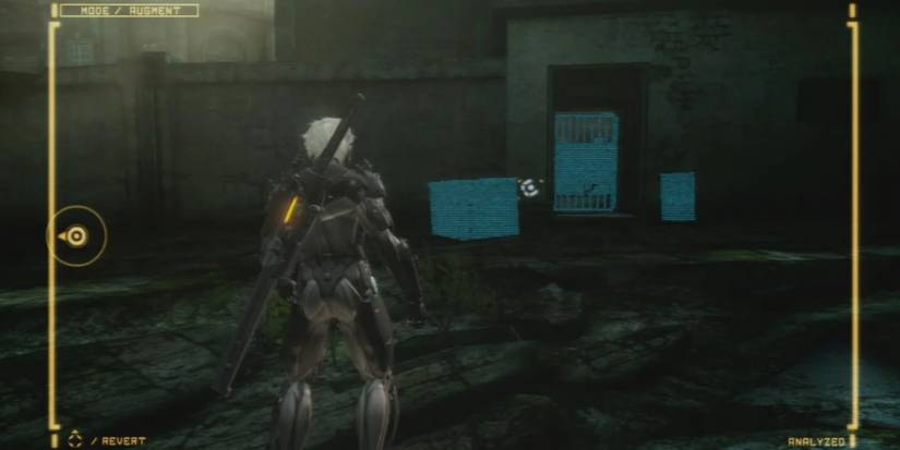 Raiden looking at box by wall.