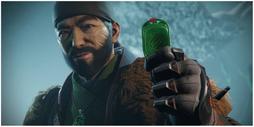 Drifter The Rogue Lightbearer Holding A Gambit Coin