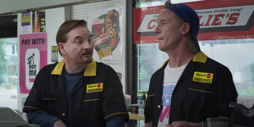 Dante and Randal stand behind the counter in Clerks III