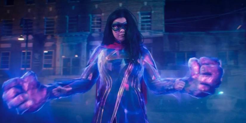Kamala with big cosmic fists in Ms Marvel