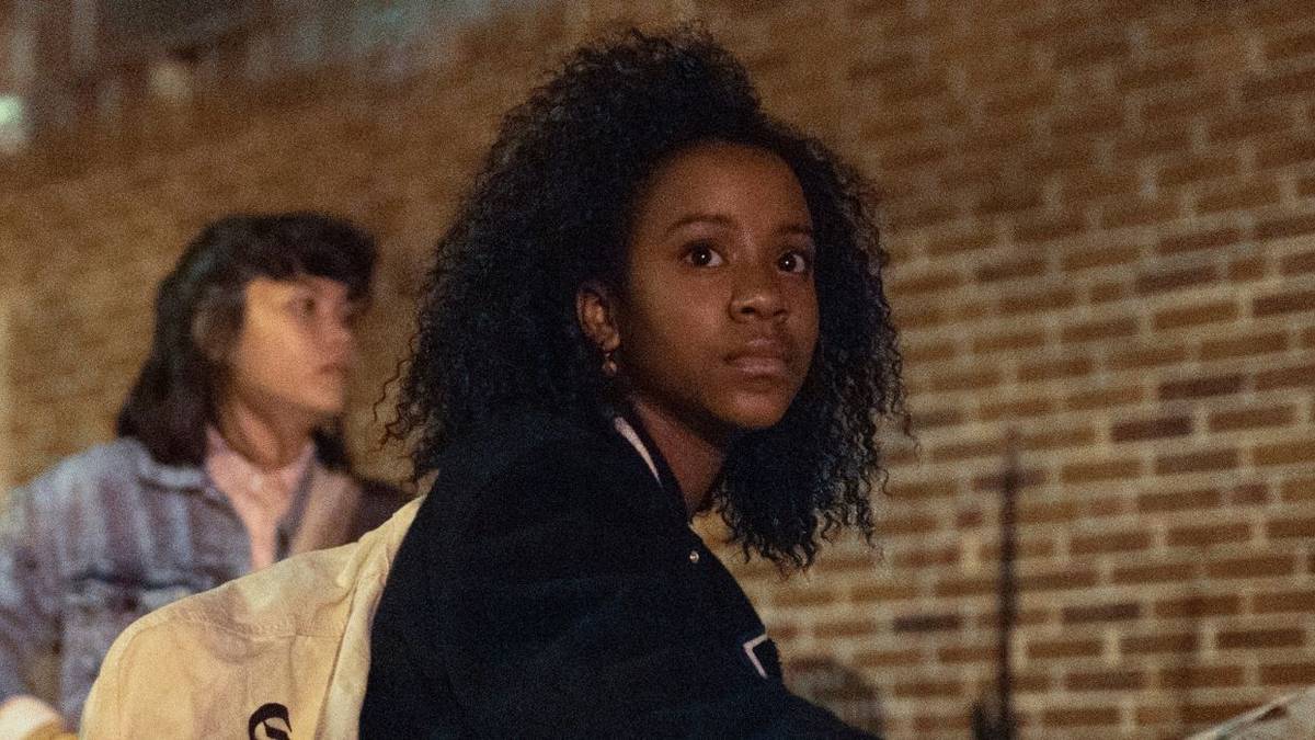 Paper Girls production still