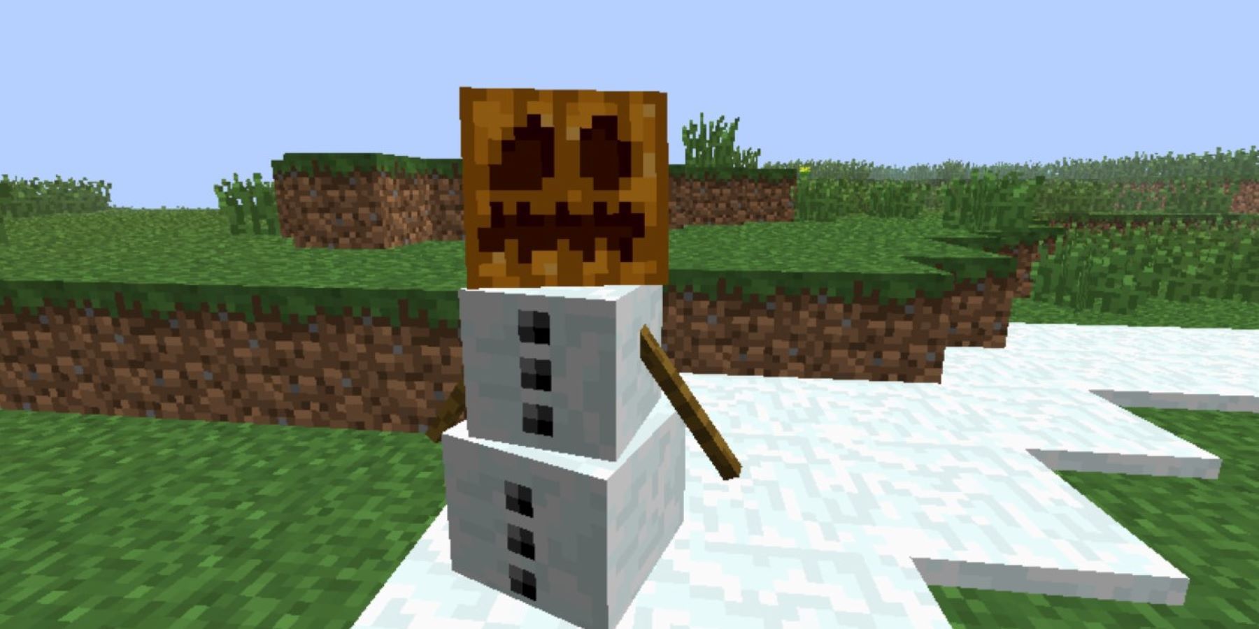 A snow golem looking at at a Minecraft player