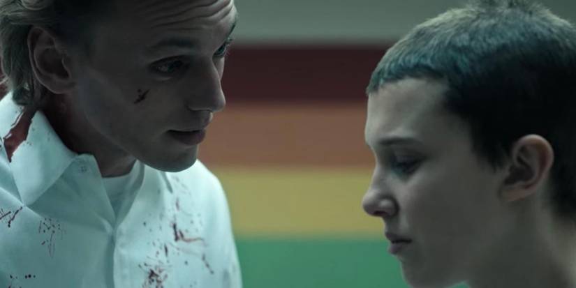 Eleven fights Henry in Stranger Things