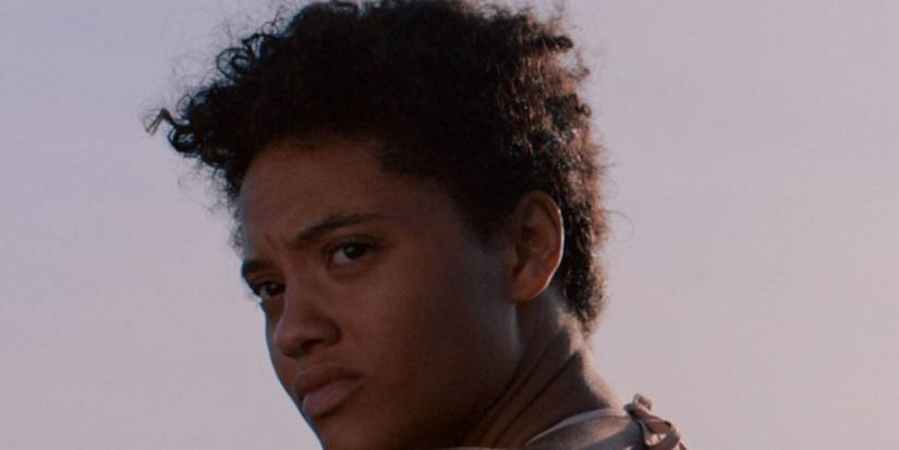 Kiersey Clemons in Sweetheart