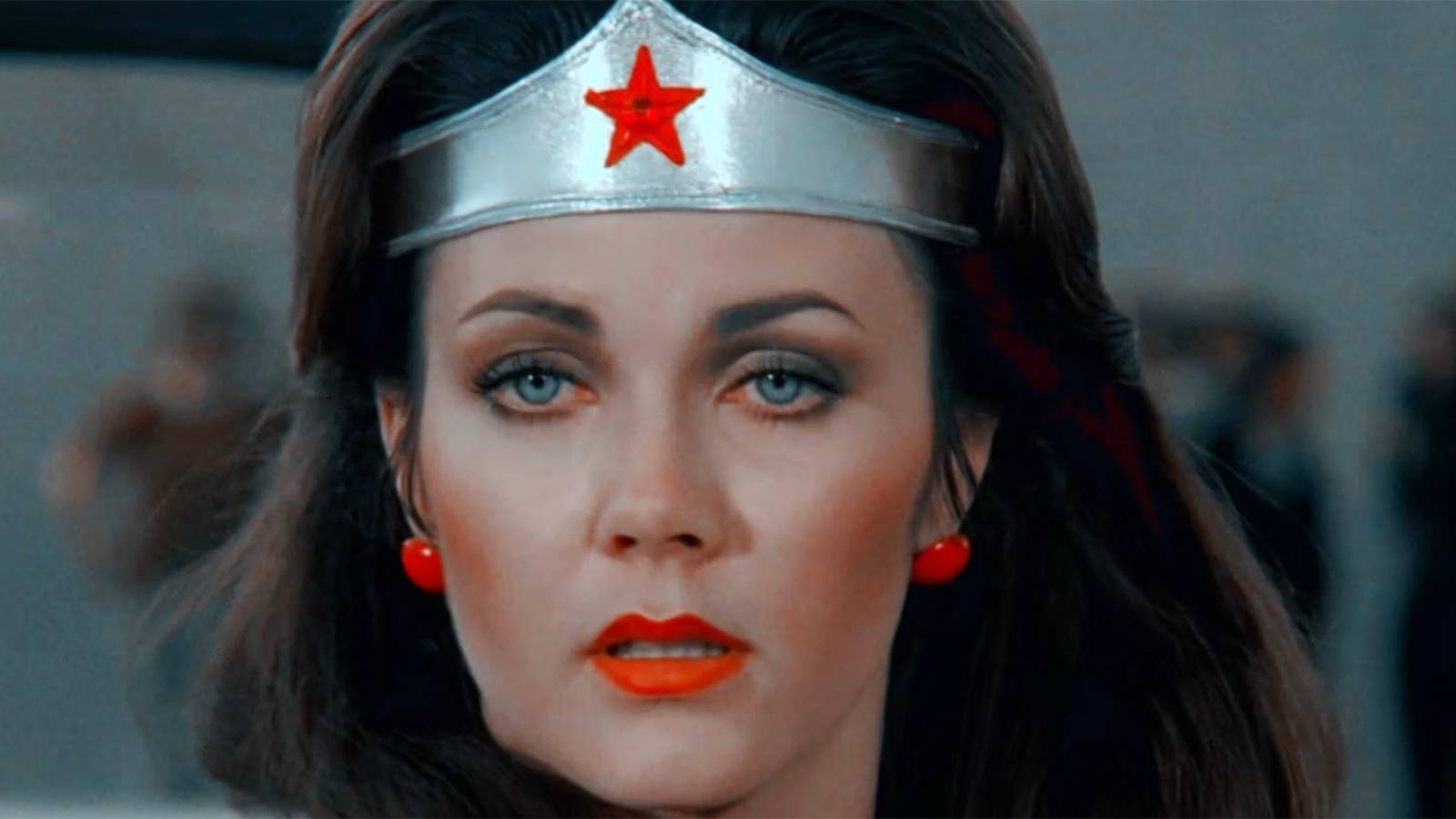 Wonder Woman Lynda Carter Gal Gadot
