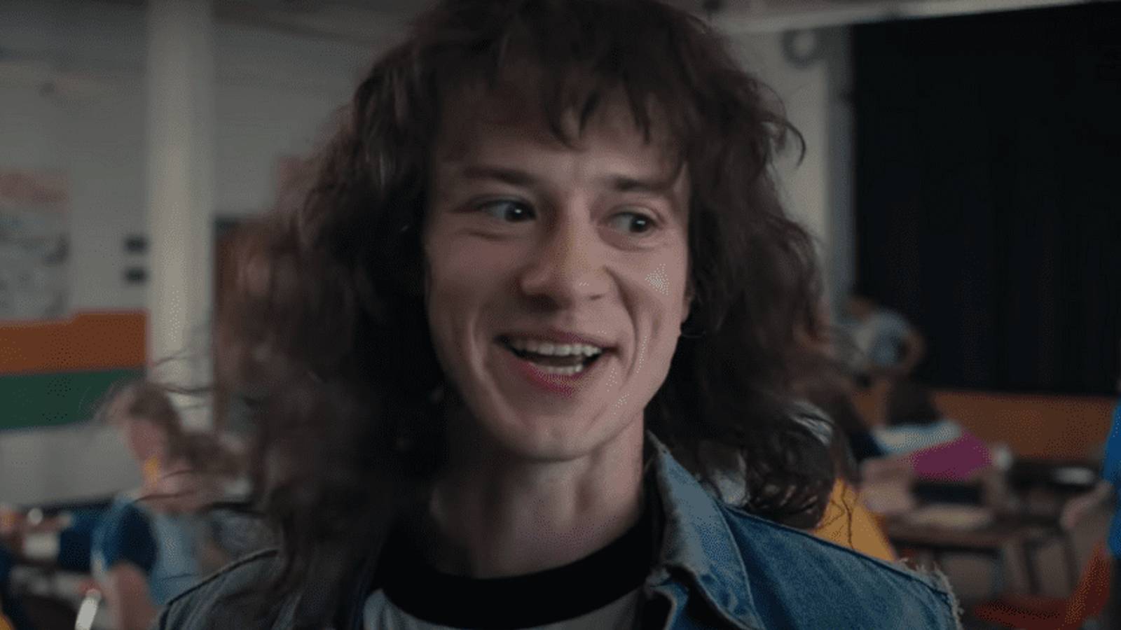 eddie-munson-smiling