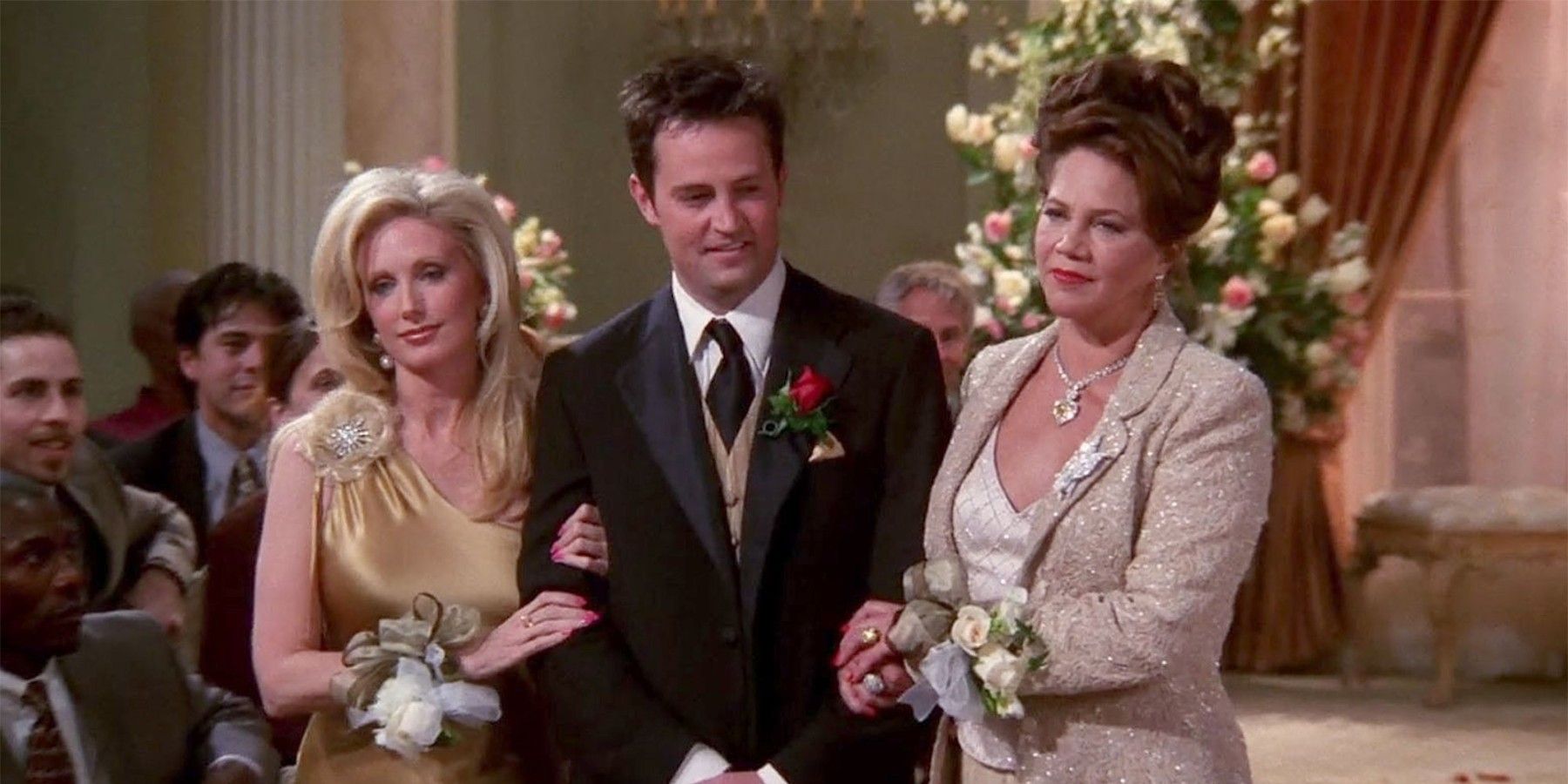 Friends Chandler Bing Helena wedding