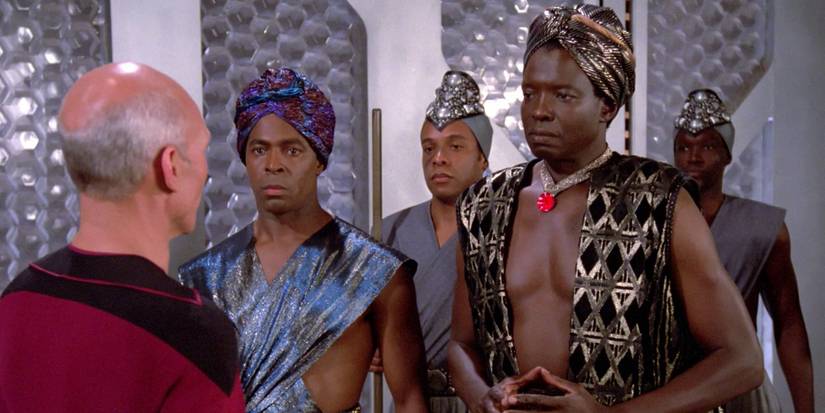 star-trek-tng-code-of-honor-image-3