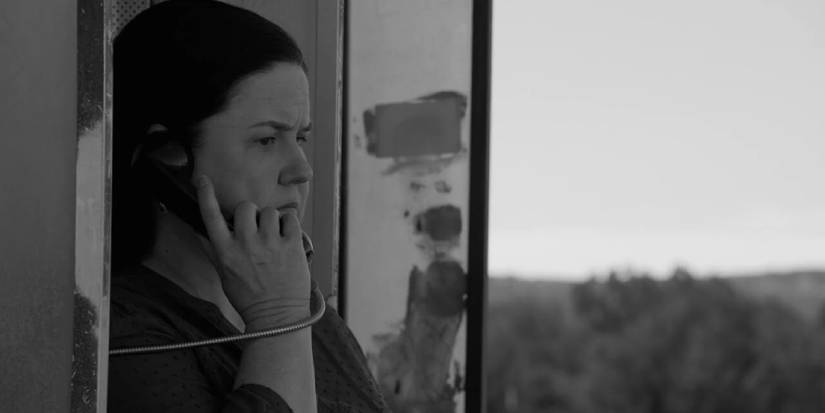 Francesca talking on a payphone in Better Call Saul