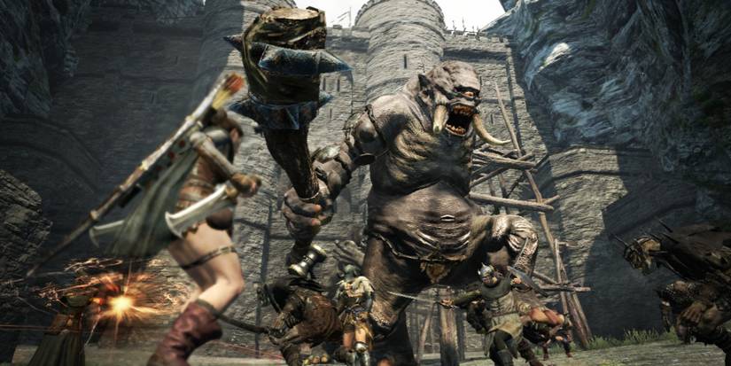 Fighting a Cyclops in Dragons Dogma