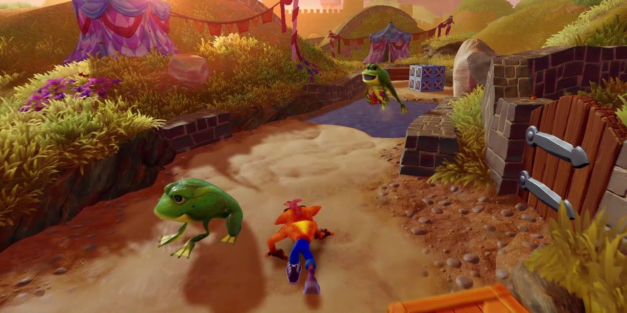Crash Bandicoot running past a frog