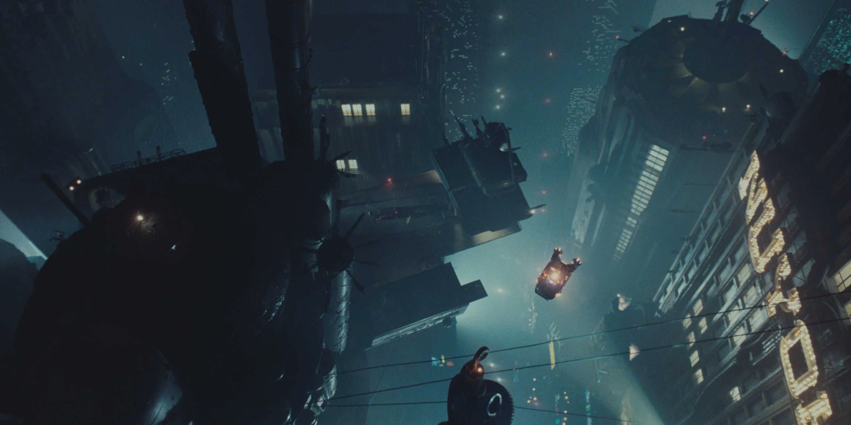 Futuristic LA depicted in Blade Runner