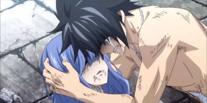 Gray crying over Juvia's sacrifice in Fairy Tail
