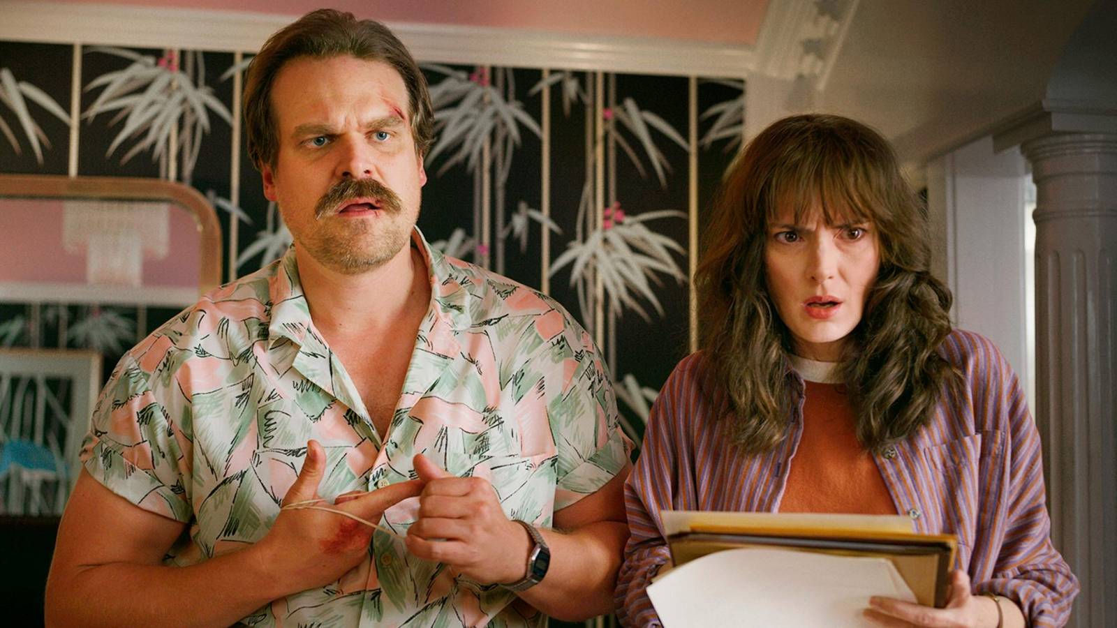 Joyce and Hopper in Stranger Things