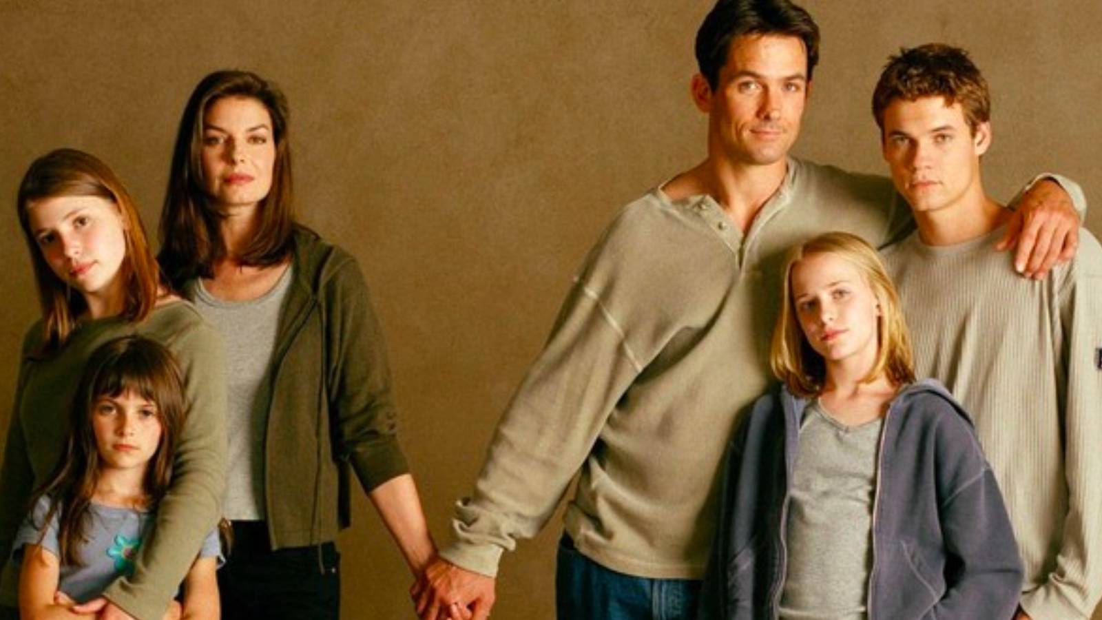 The cast of Once And Again