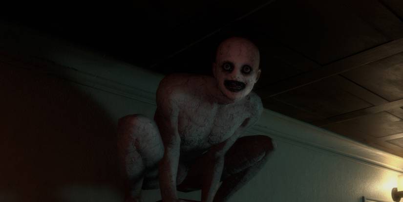 The Mortuary Assistant - Demon squatting