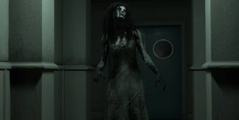 The Mortuary Assistant - Ghost lady