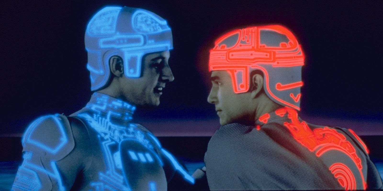 The blue racer and the red racer go head-to-head in Tron