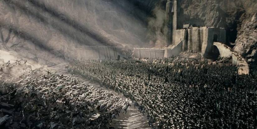 Helms Keep LOTR: The Battle Of Helm’s Deep, Explained