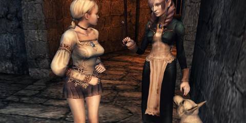 Dinella finding Fiona and Huey in the halls to guide Fiona to dinner in Haunting Ground