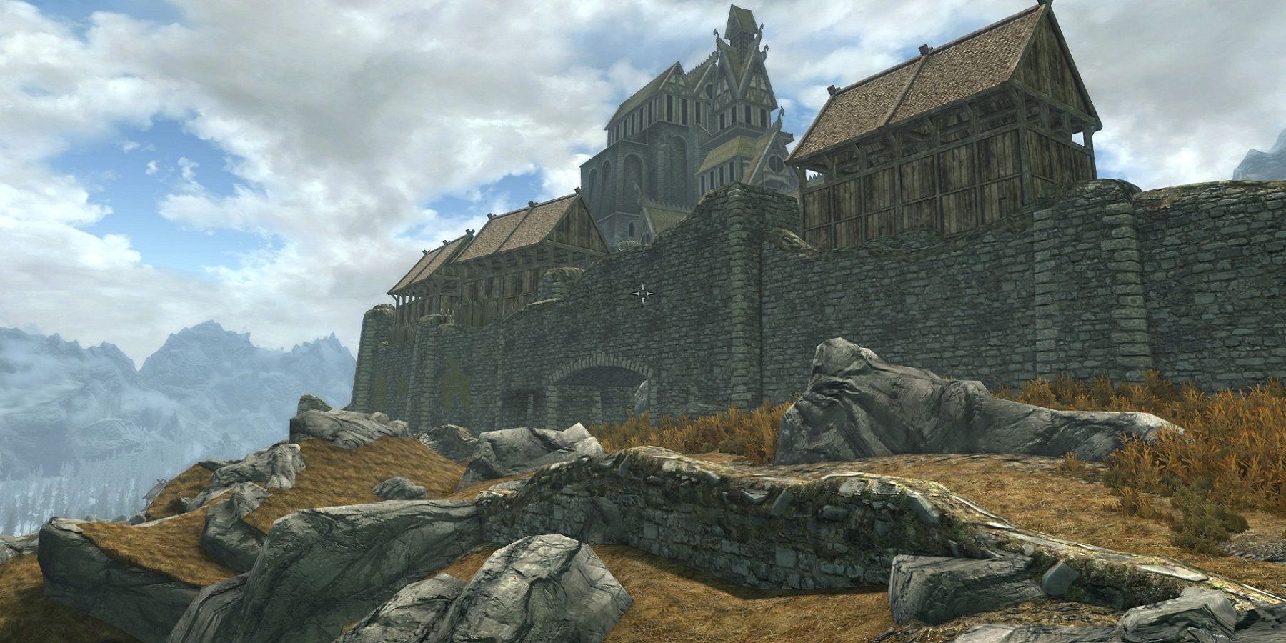 Image from Skyrim showing the outside wall of the city of Whiterun.