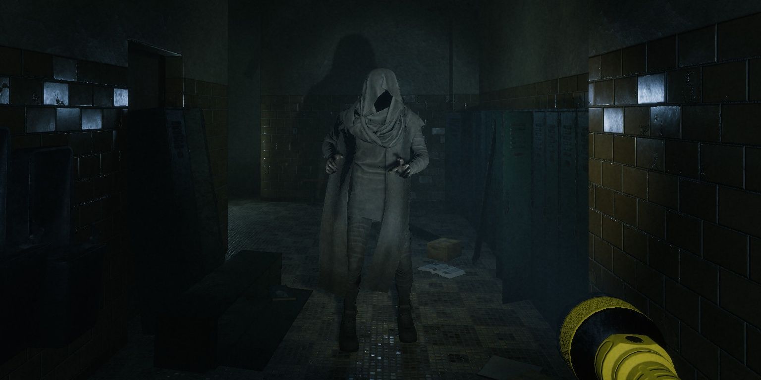 A player shining a flashlight as an entity shambles closer. 