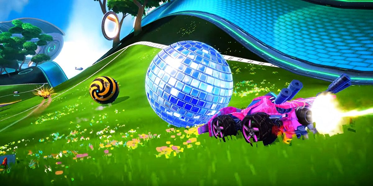 turbo golf racing player about to launch their disco ball 