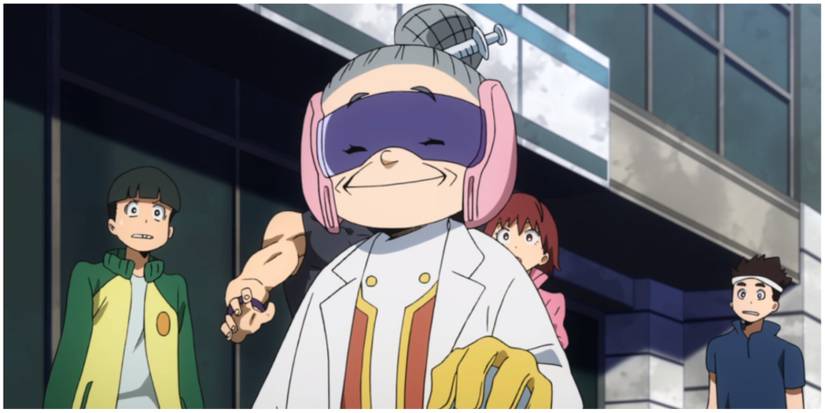 Recovery Girl Arriving On The Scene To Help The Injured