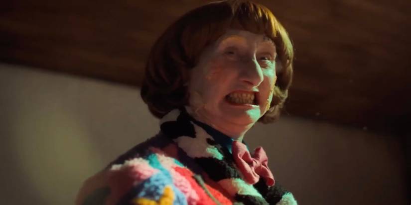 Lesley in Don’t Hug Me I’m Scared