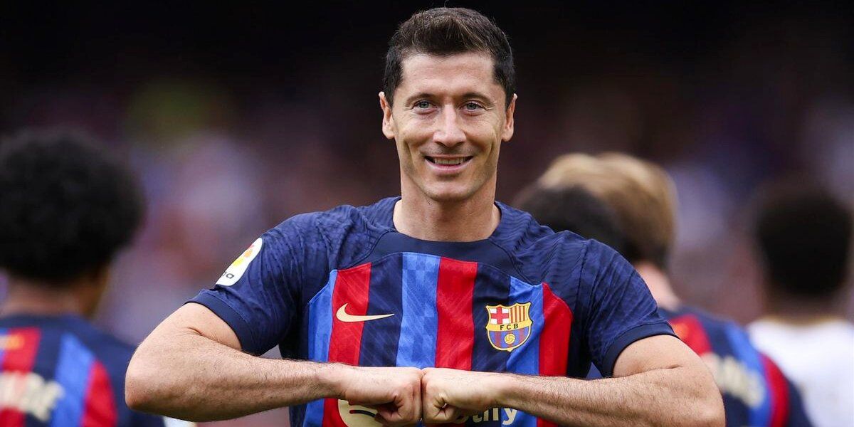 Professional player Robert Lewandowski using his signature celebration