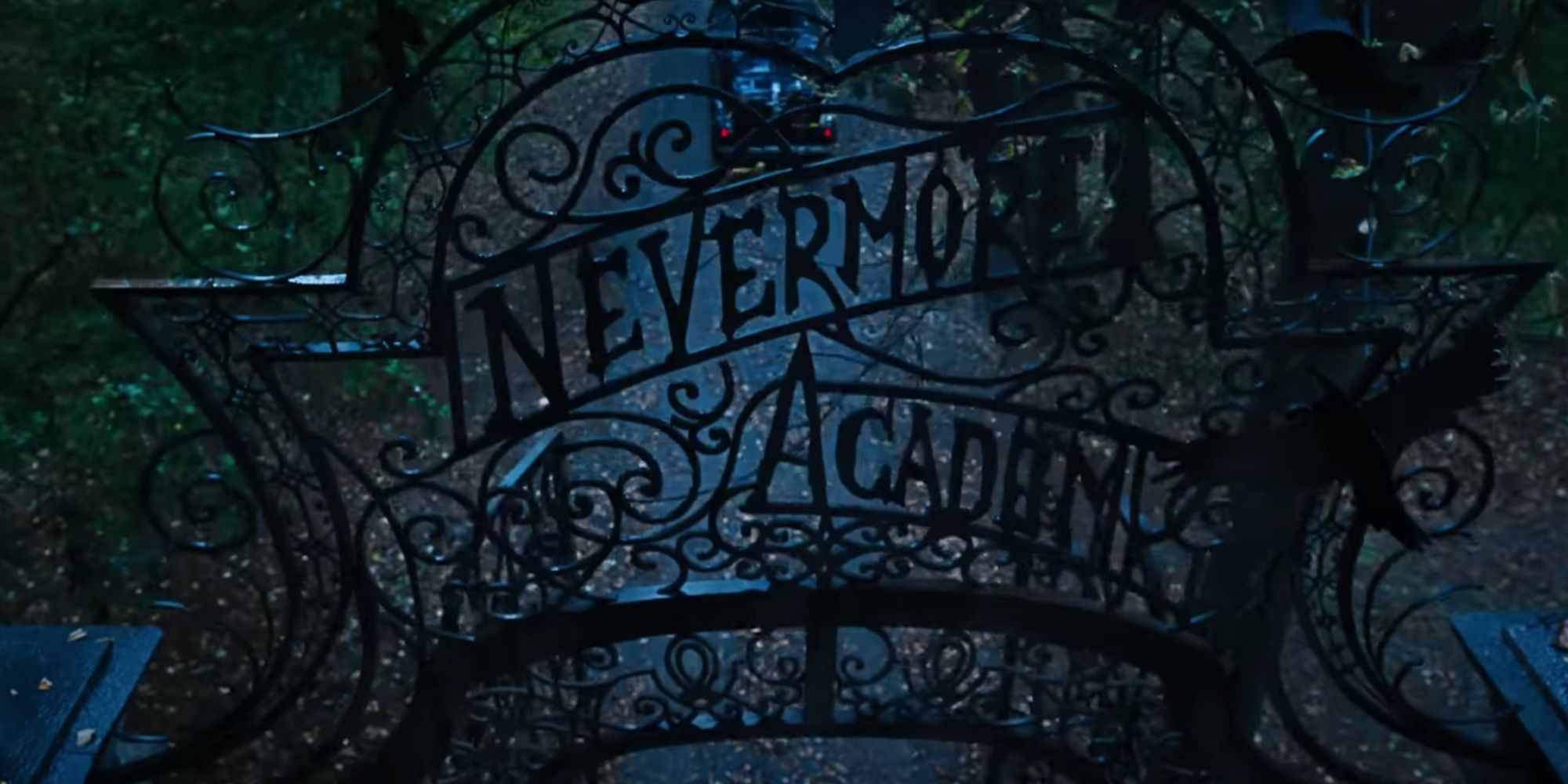 Nevermore_Academy_Wednesday Addams