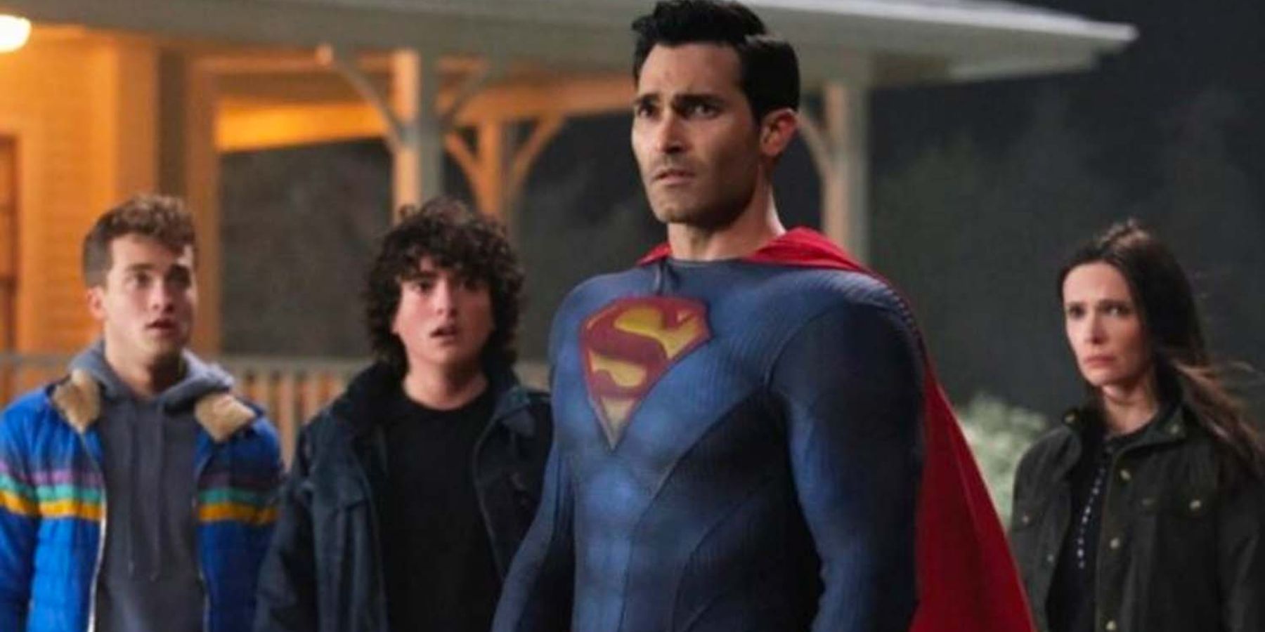 Superman and Lois Tyler Hoechlin Super Suit