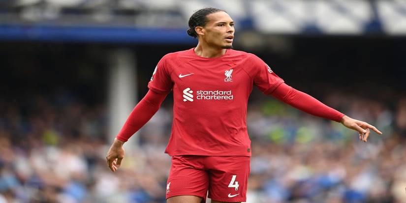 Virgil van Dijk pointing