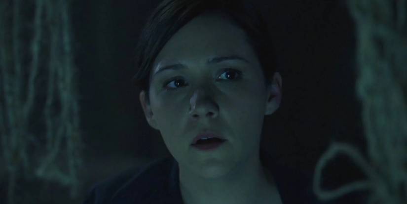 Elsie closely investigating something in season 1 of Westworld