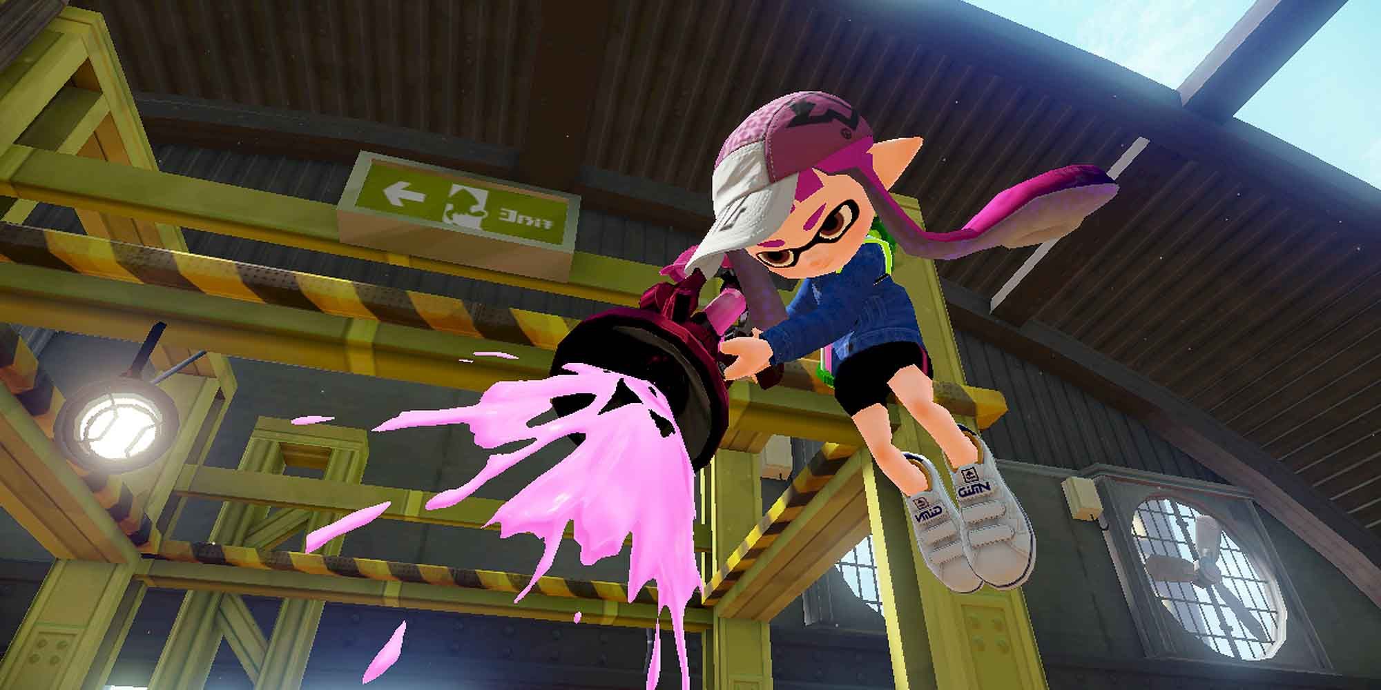 The White 3-Strap shoes in Splatoon 3
