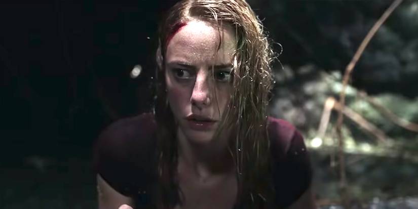Kaya Scodelario In Crawl