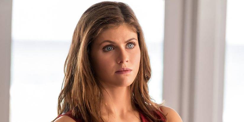 Alexandra Daddario In Baywatch