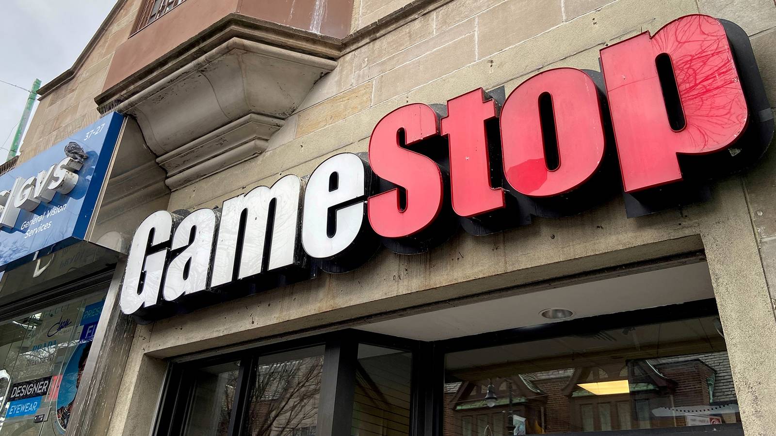 GameStop Customer Trades in PS4 Console Themed After Donald Trump