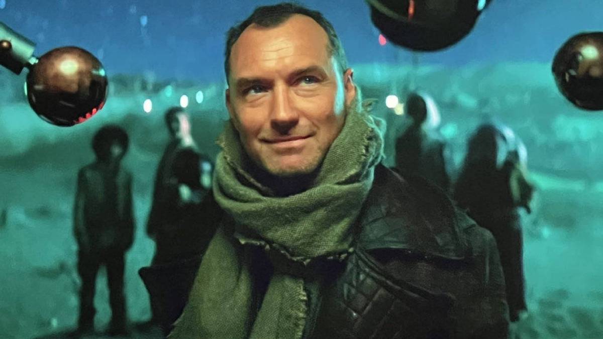 Jude Law Star Wars Skeleton Crew